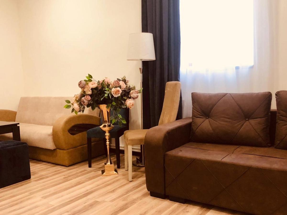 HASI hotel Jermuk Bagian luar foto